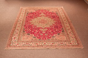 Semi Antique Turkish Rug from Middle Anatolia size 4'  x  6'
